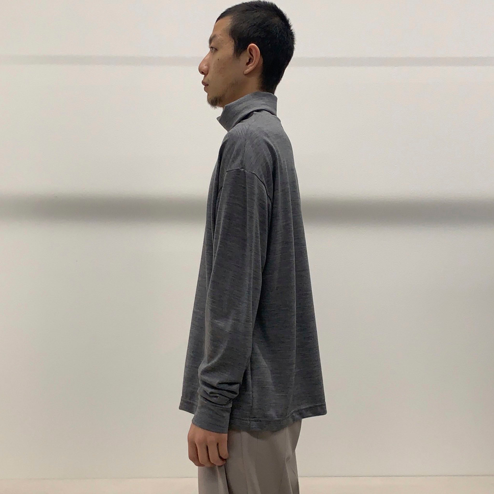 OKOLO "ORIGINAL HIGH NECK CUT AND SEW"