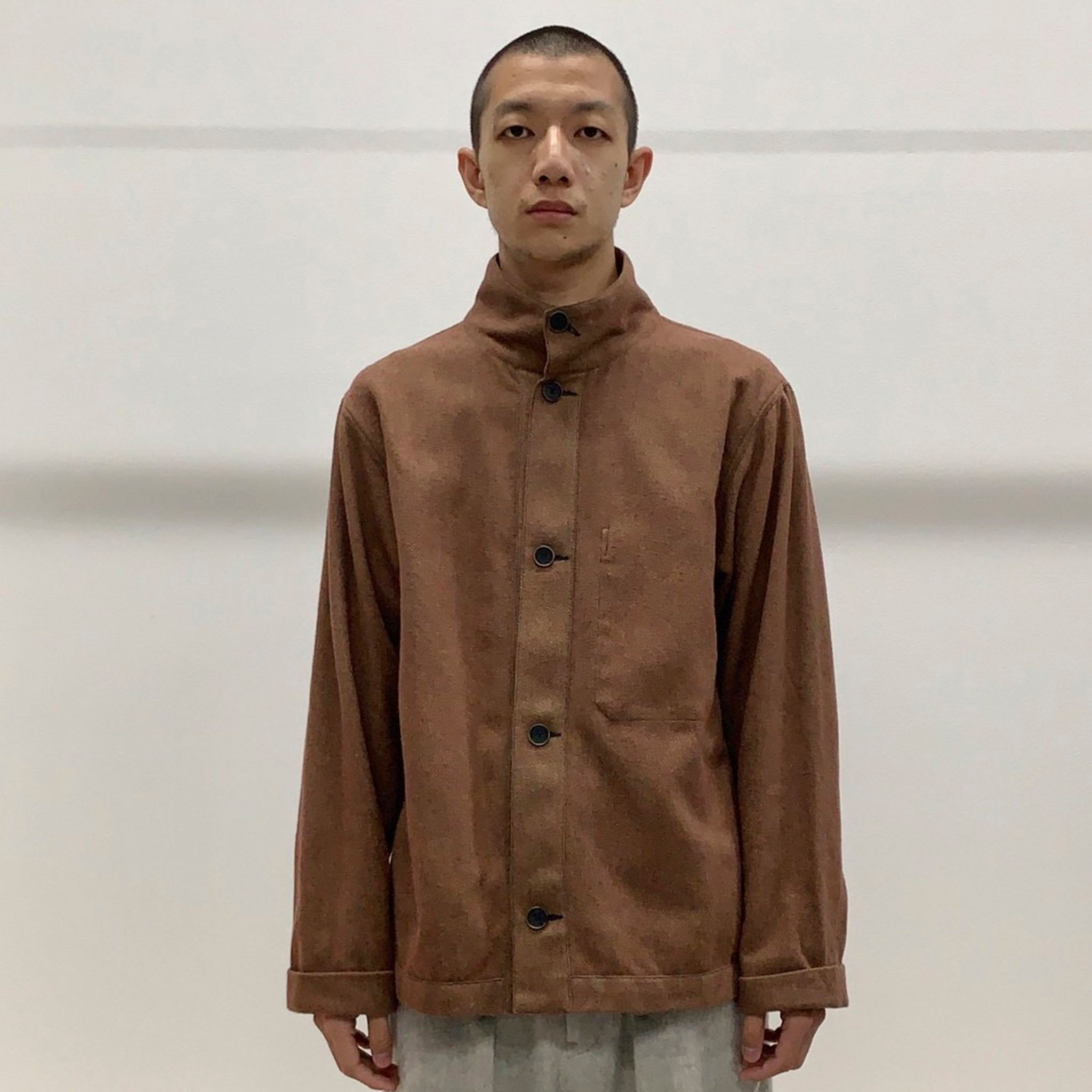 OKOLO ORIGINALのスタンドカラーシャツ