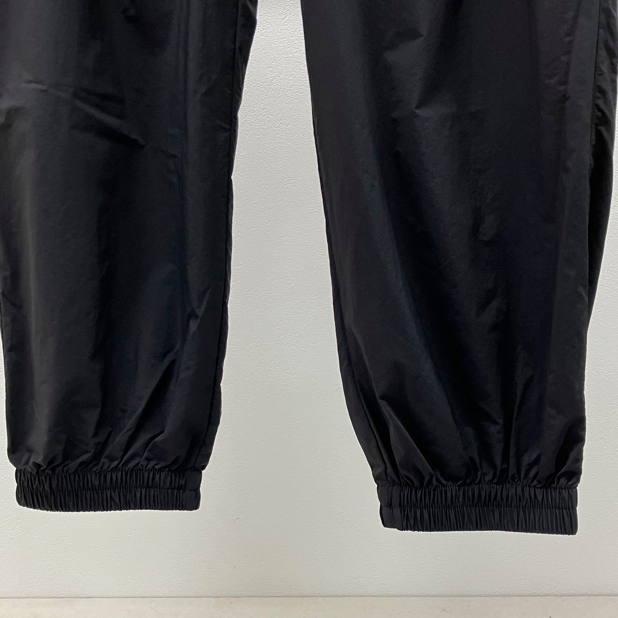 UMBRO "NYLON TRACK PANTS" ナイロン トラックパンツ