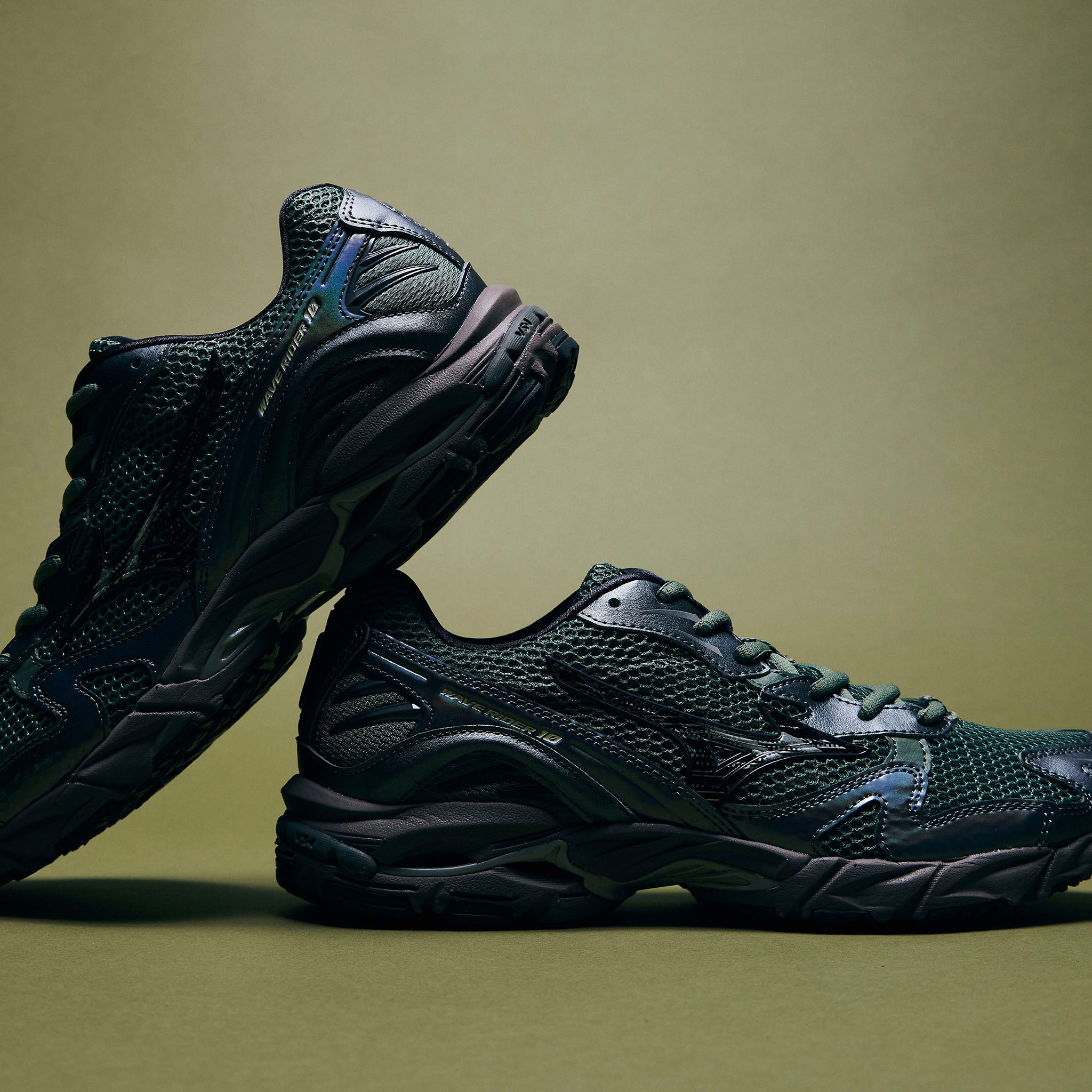 MIZUNO “Exclusive Pack” WAVE RIDER 10 エクスクルーシブ ウェーブライダー10