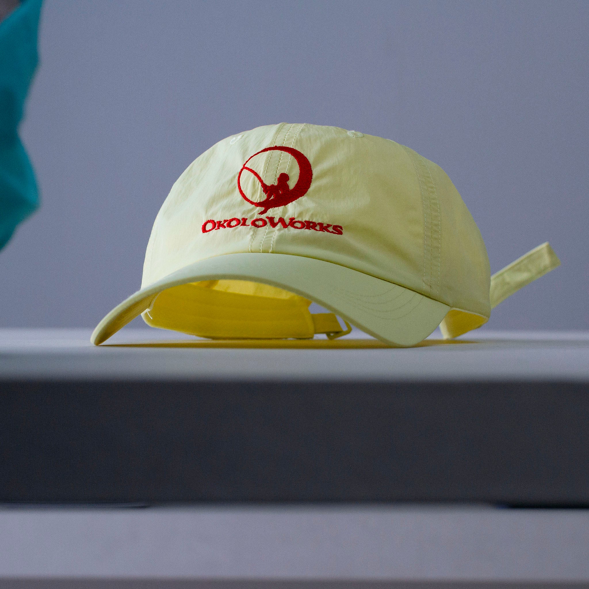 OKOLO "2th ANNIVERSARY CAP" 2周年 アニバーサリー 刺繍キャップ