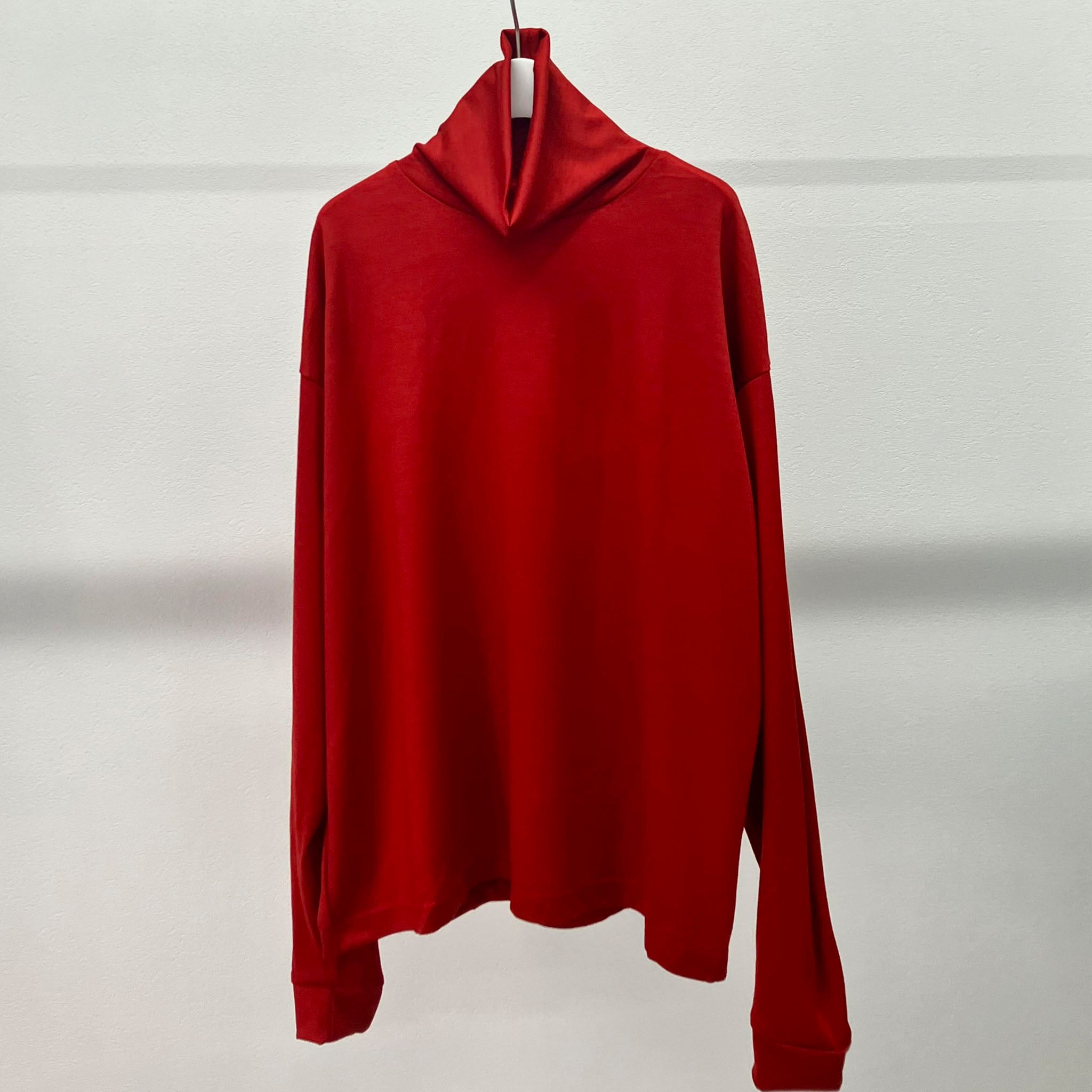 OKOLO "ORIGINAL HIGH NECK CUT AND SEW"
