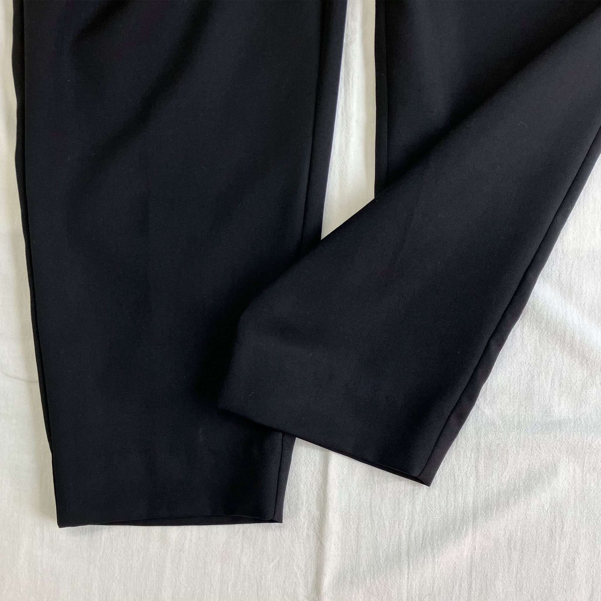 OKOLO "TAPERED EASY SLACKS"