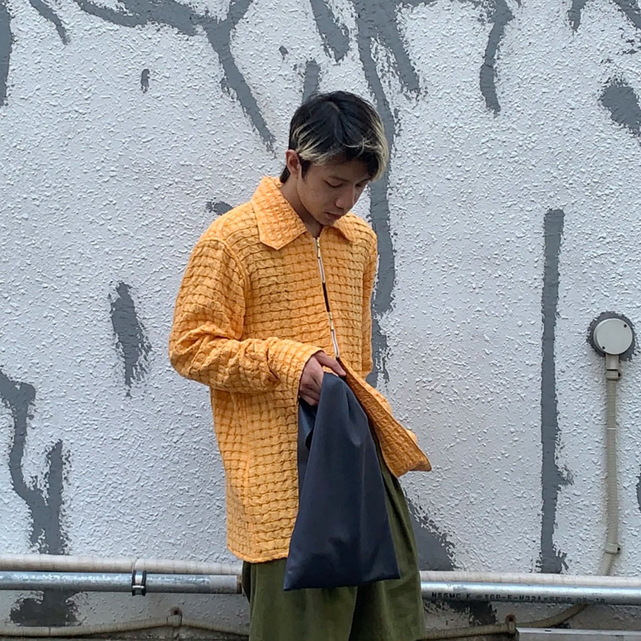 KaILI "UTOU UN" レザー コンパクトサコッシュ