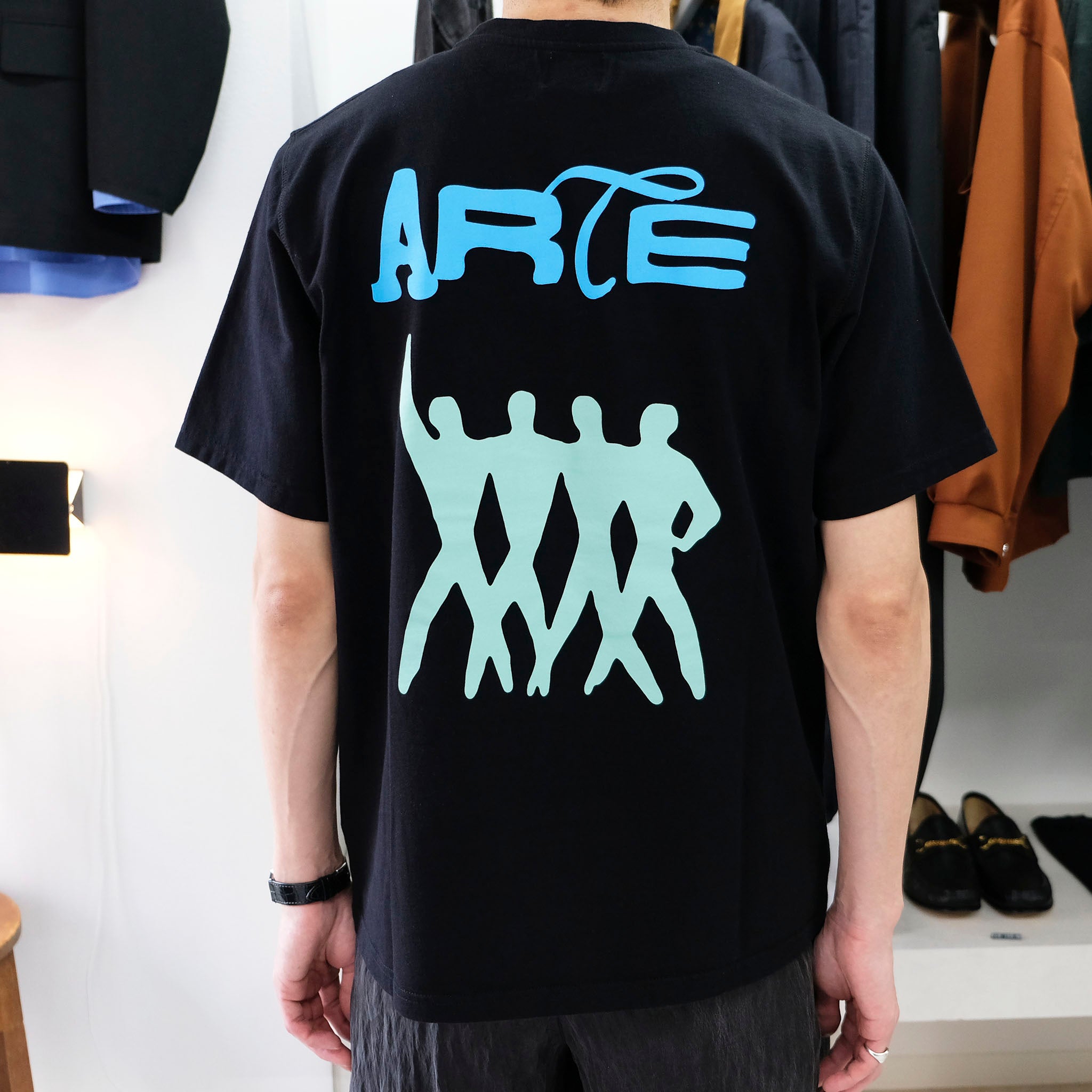 ARTE ANTWERP "DANCE GRAPHIC T-SHIRTS" グラフィック Tシャツ