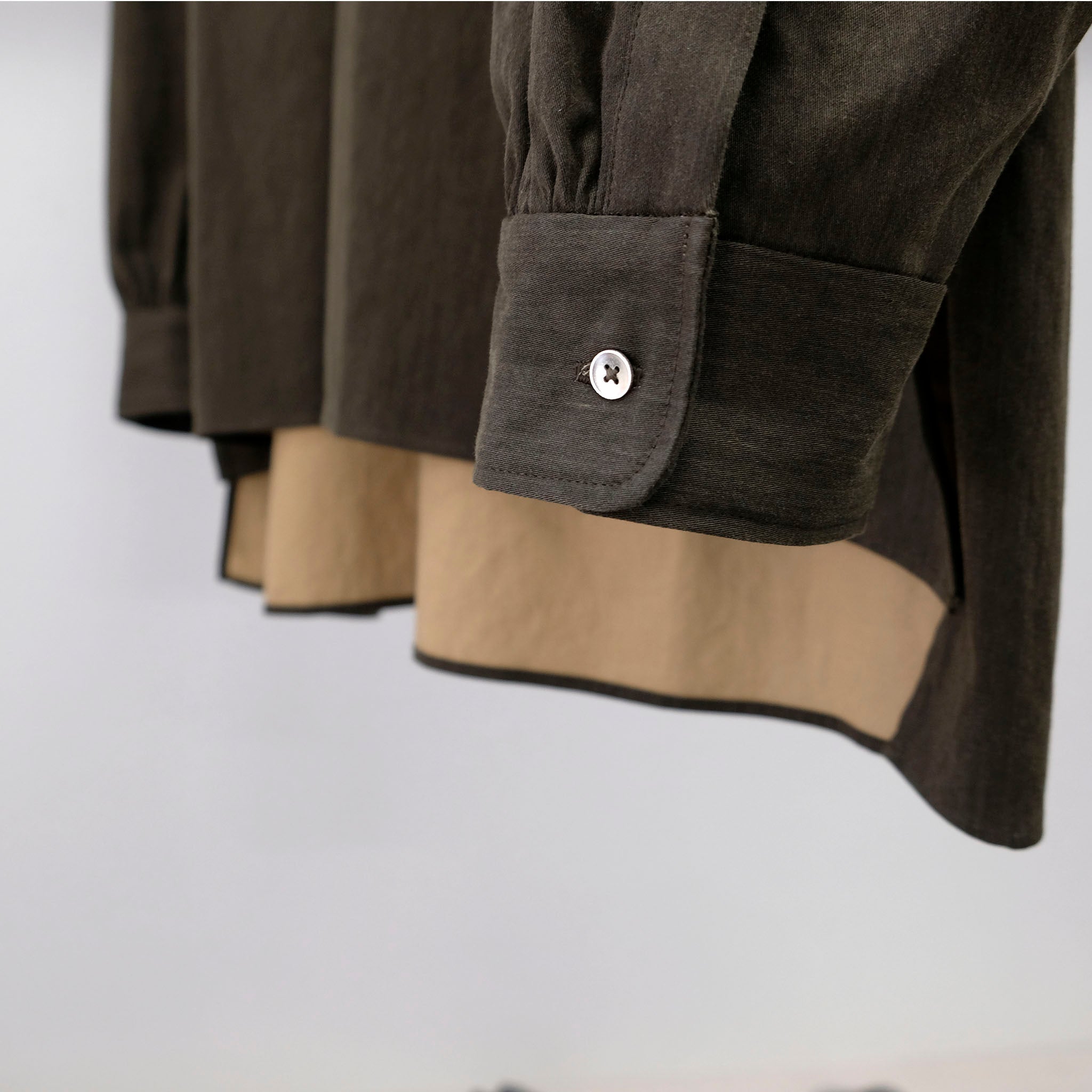 AXIS(アクシス)/ OVER SIZE PULL OVER SHIRT コットンサテンギャザープルオーバーシャツ
