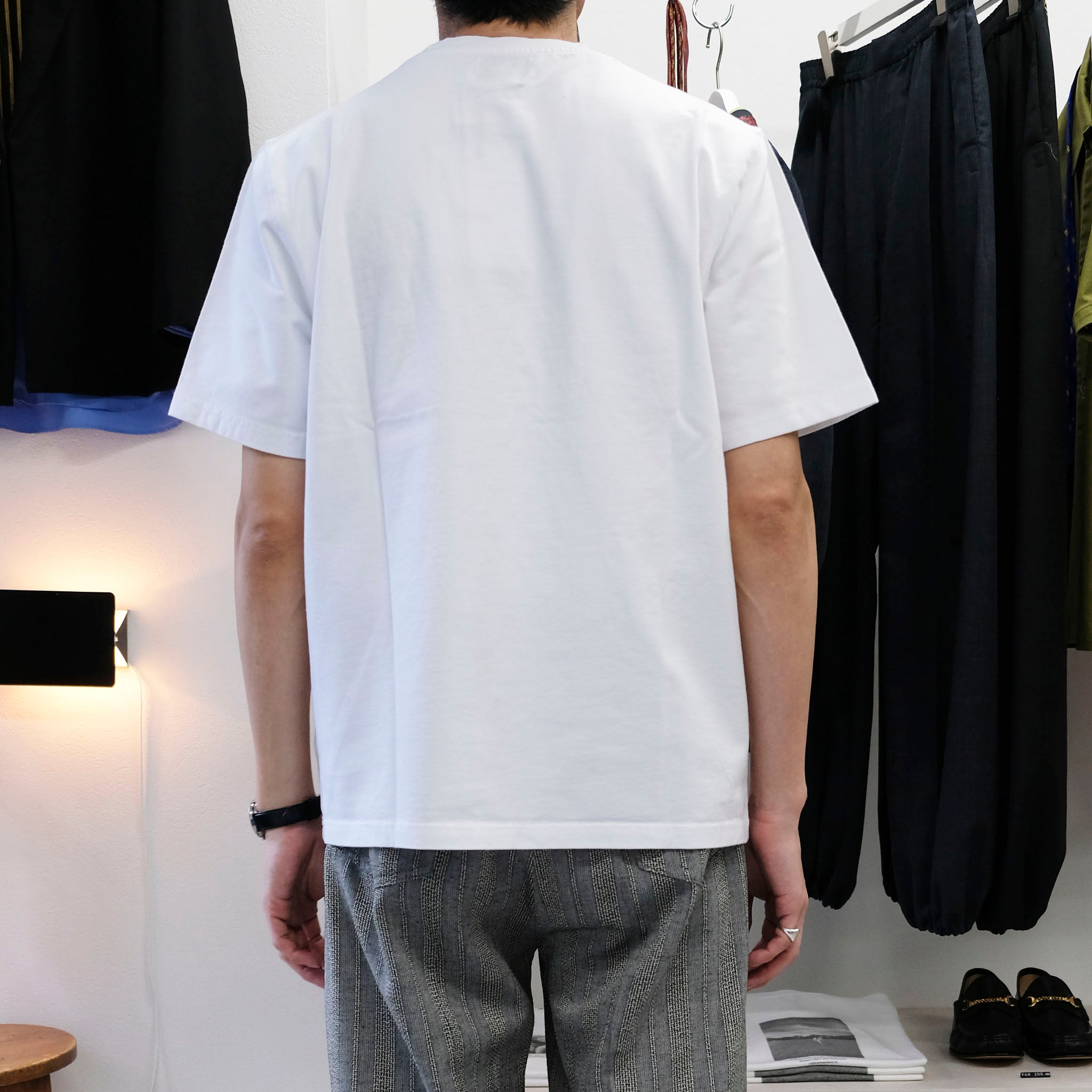 ARTE ANTWERP "FLOWER GRAPHIC T-SHIRTS"