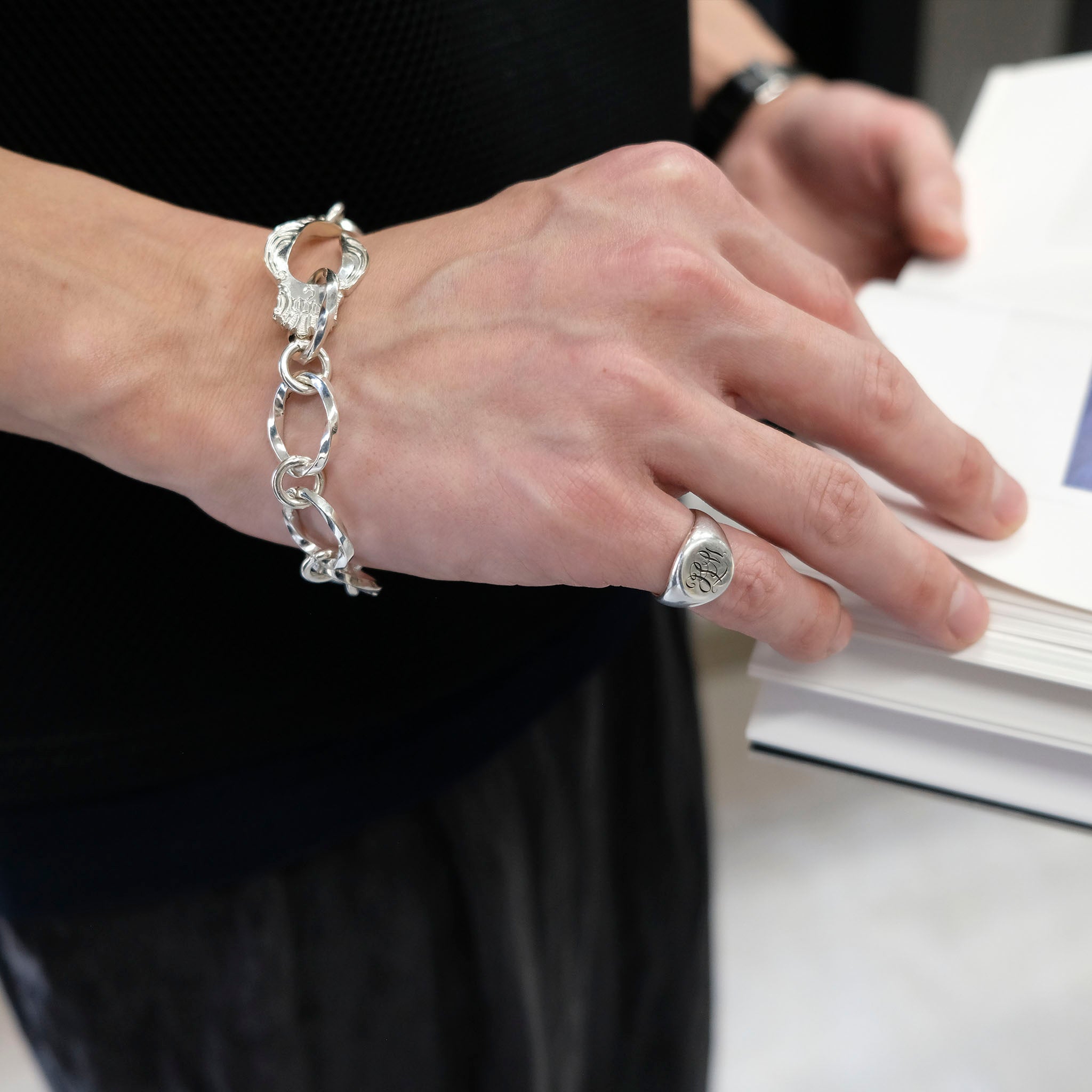 call "SOUVENIR BRACELET" アンティーク ハンドメイド チェーン ブレスレット