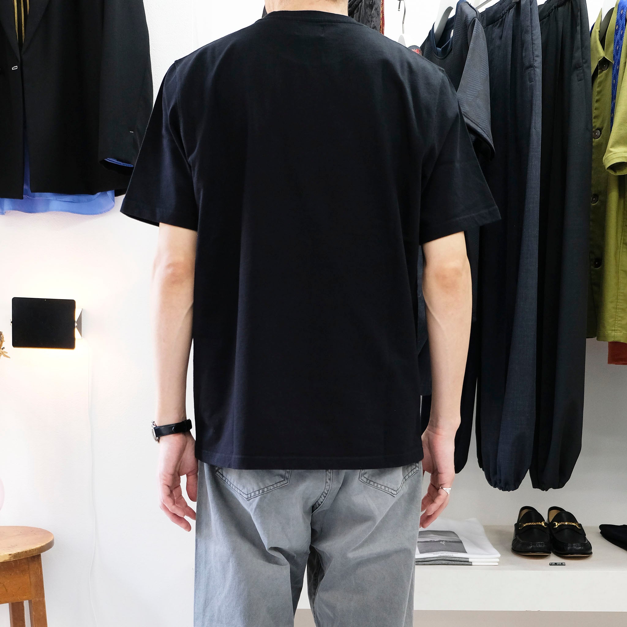 ARTE ANTWERP "FLOWER GRAPHIC T-SHIRTS"