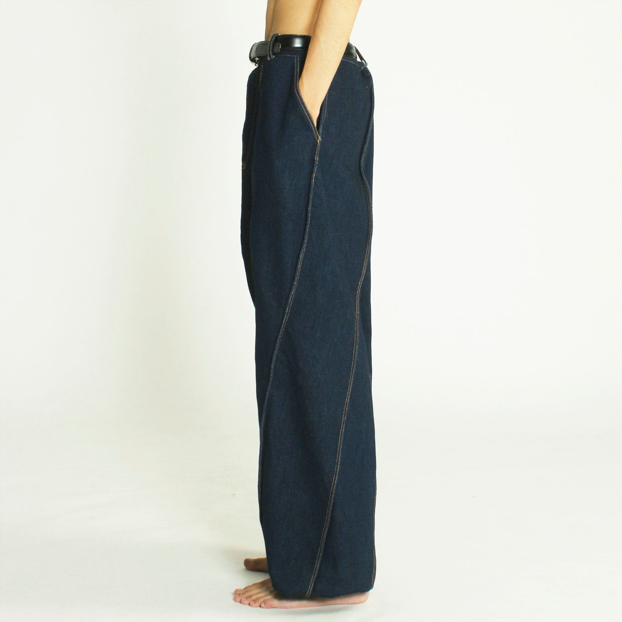 EITARO "twist denim pants at19"