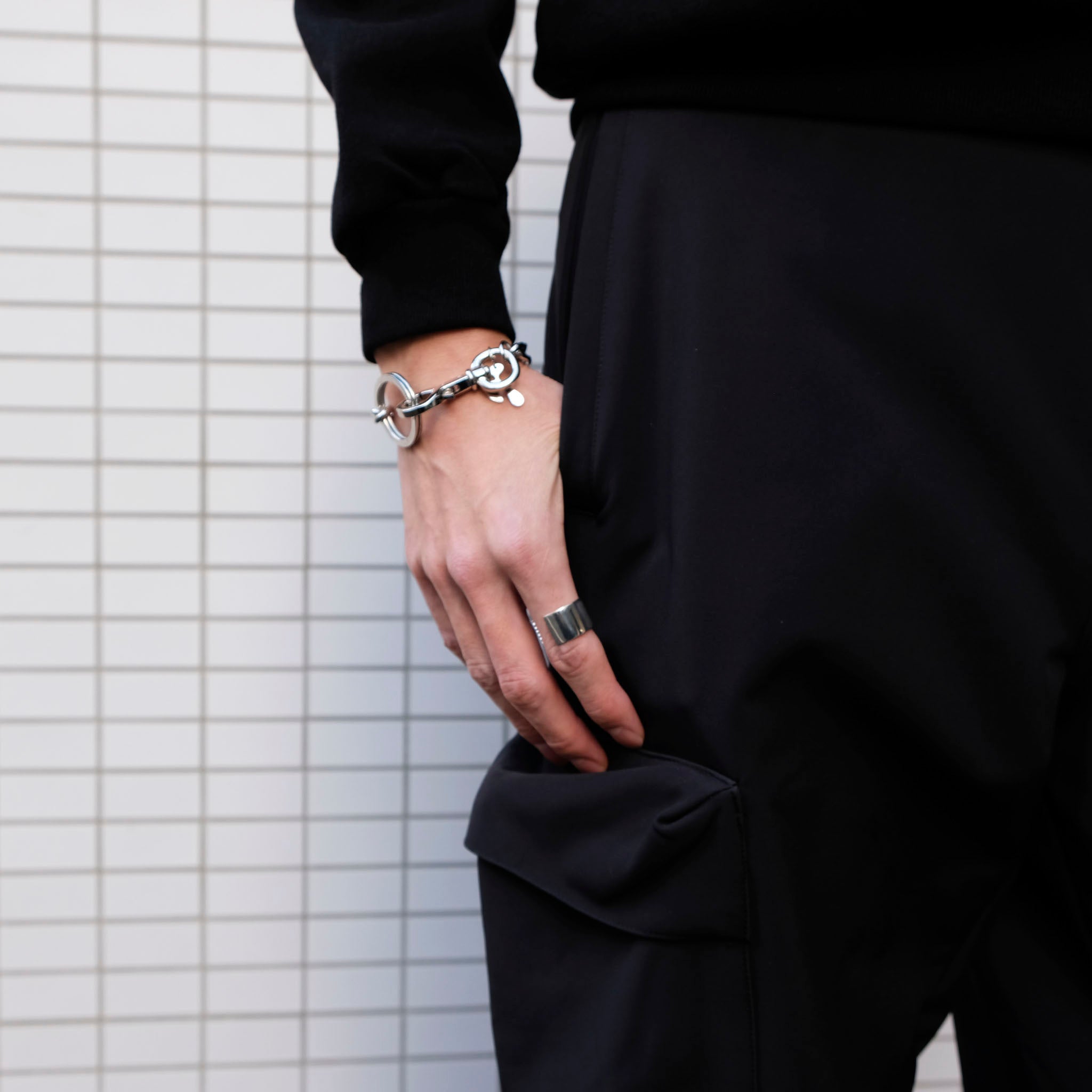HIDAKA "CLOG OVAL BRACELET" オーバル ブレスレット キーチェーン