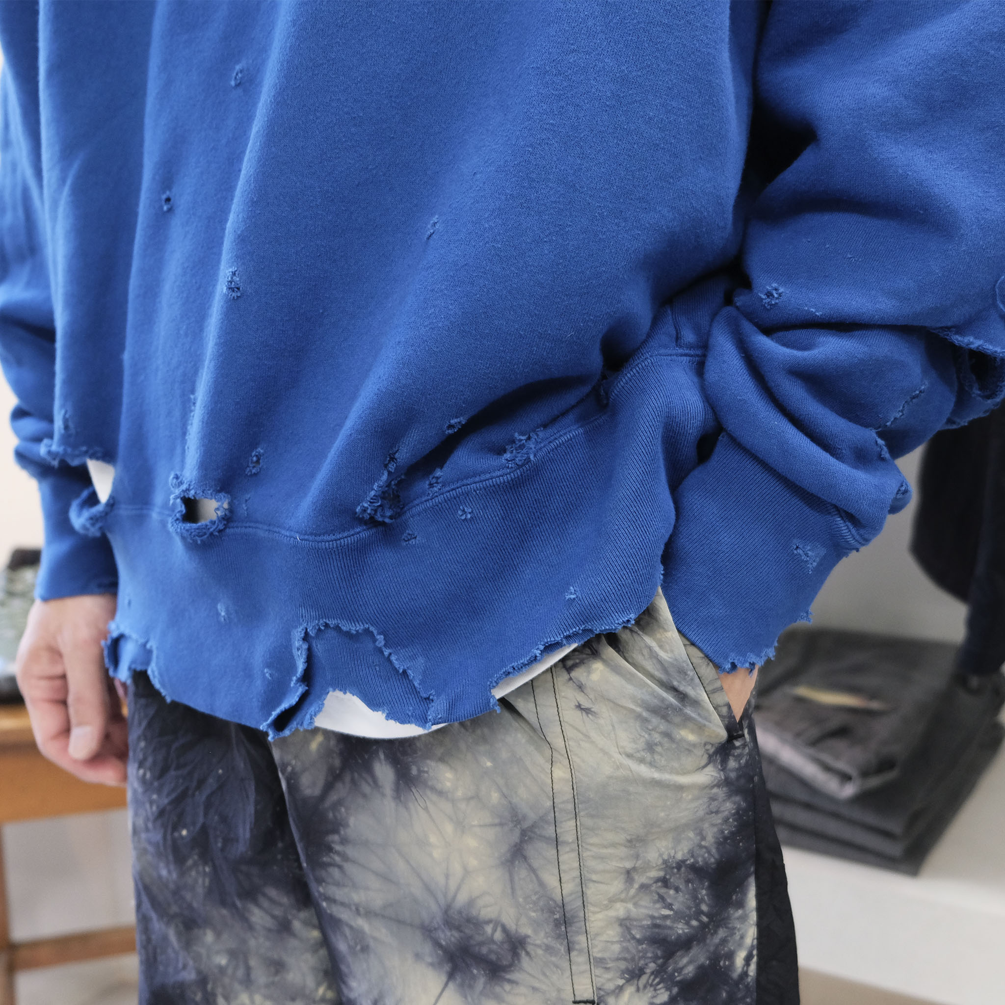 KURO "MORE DAMAGE WASHED CREW NECK SWEAT" スペシャルダメージ スウェット