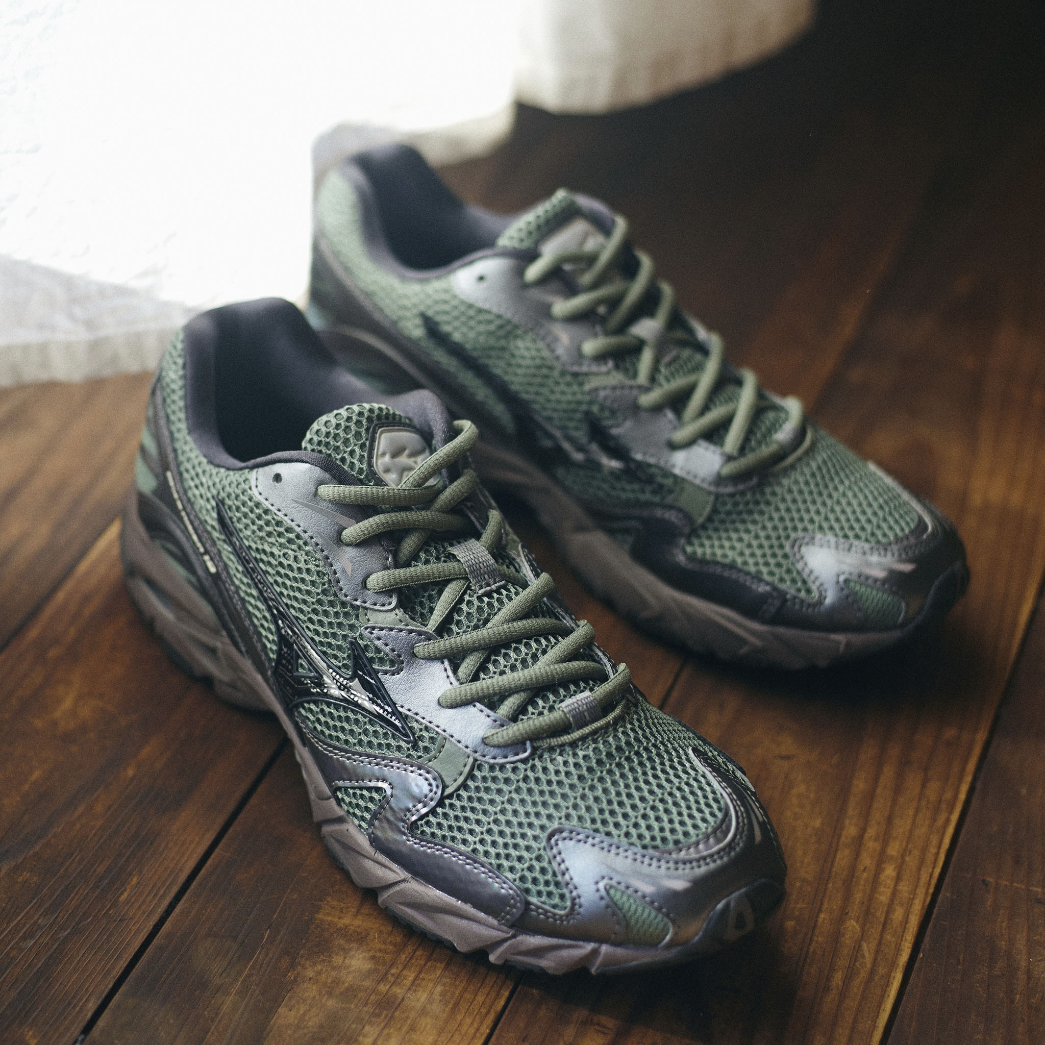 MIZUNO “Exclusive Pack” WAVE RIDER 10 エクスクルーシブ ウェーブライダー10
