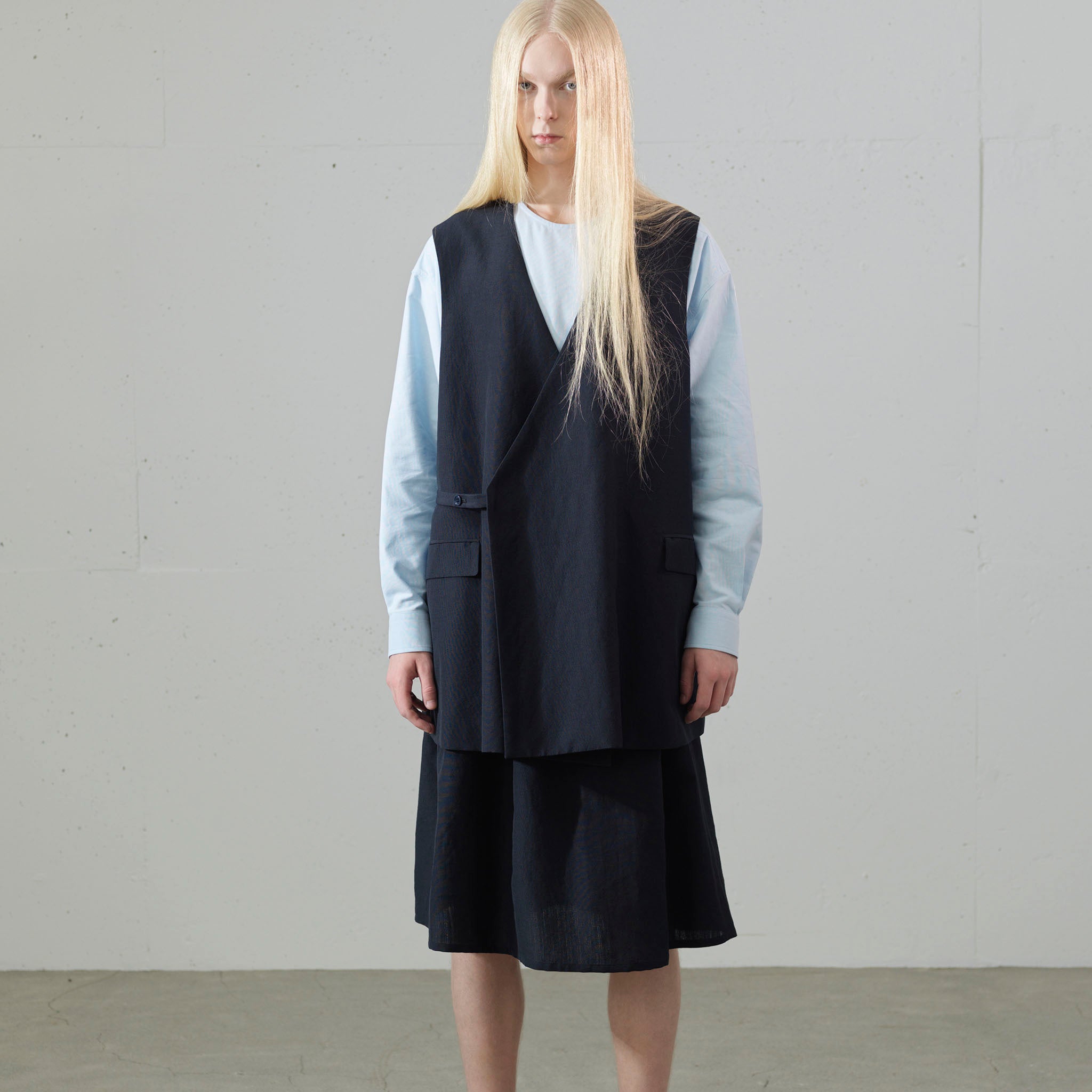 REVERBERATE "BELTED SKIRT"