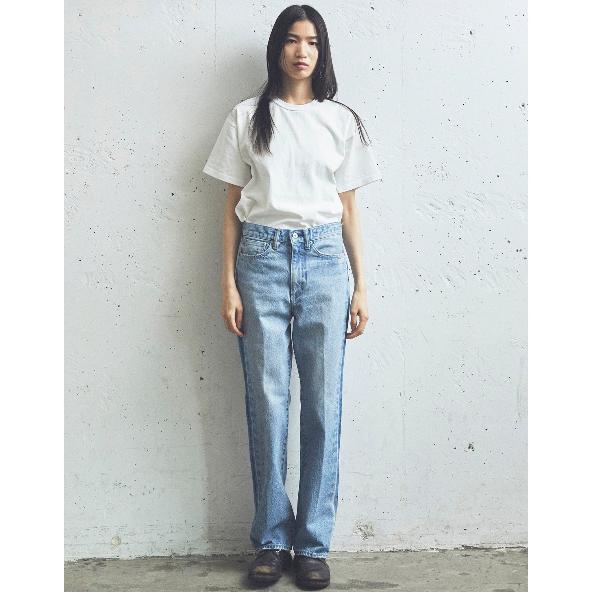 KURO "FLOWER STITCHING ON BUTTOCKS DENIM PANTS 002" フラワーステッチ セミフレアジーンズ