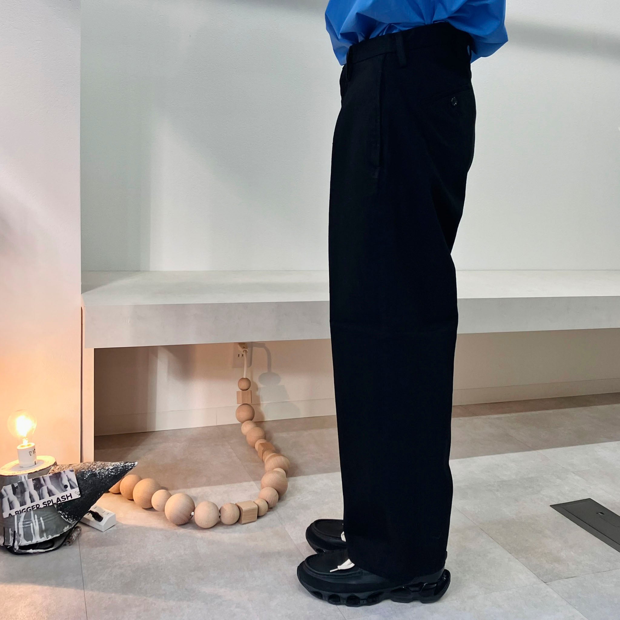 OKOLO "SIMONS JEANS" BLACK DENIM TROUSERS ブラックデニム トラウザーパンツ
