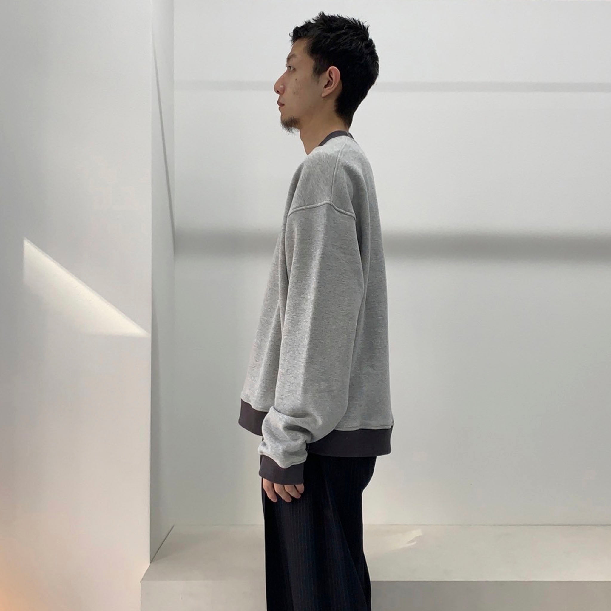 OKOLO "2-TONE SWEAT SHIRT"