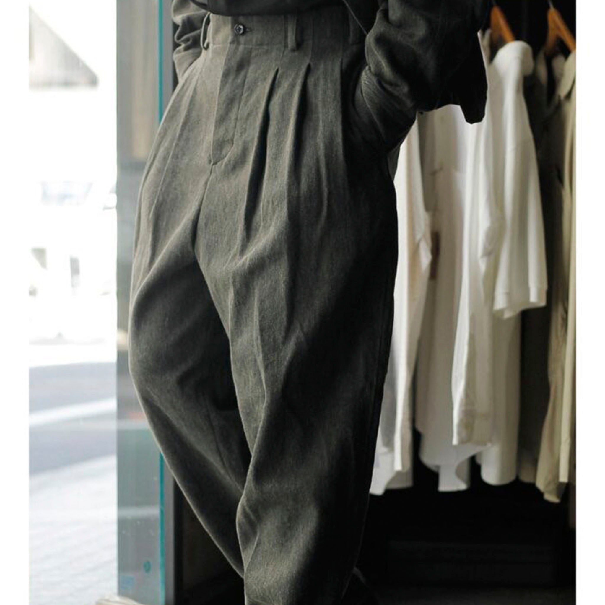 AXIS "3 Tucks Tapered Pants" 3タック テーパードパンツ