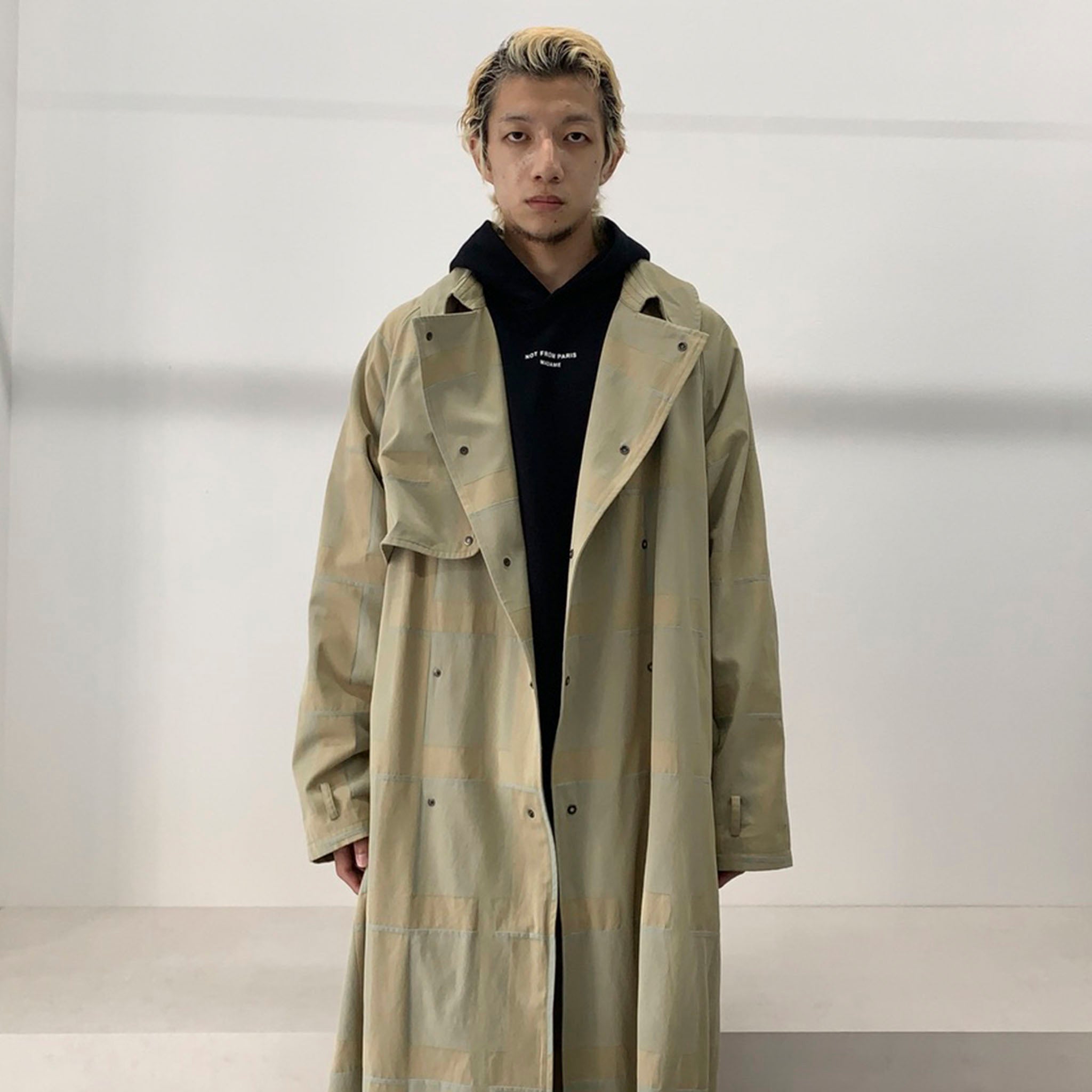 KIMMY "WINDOW COAT"