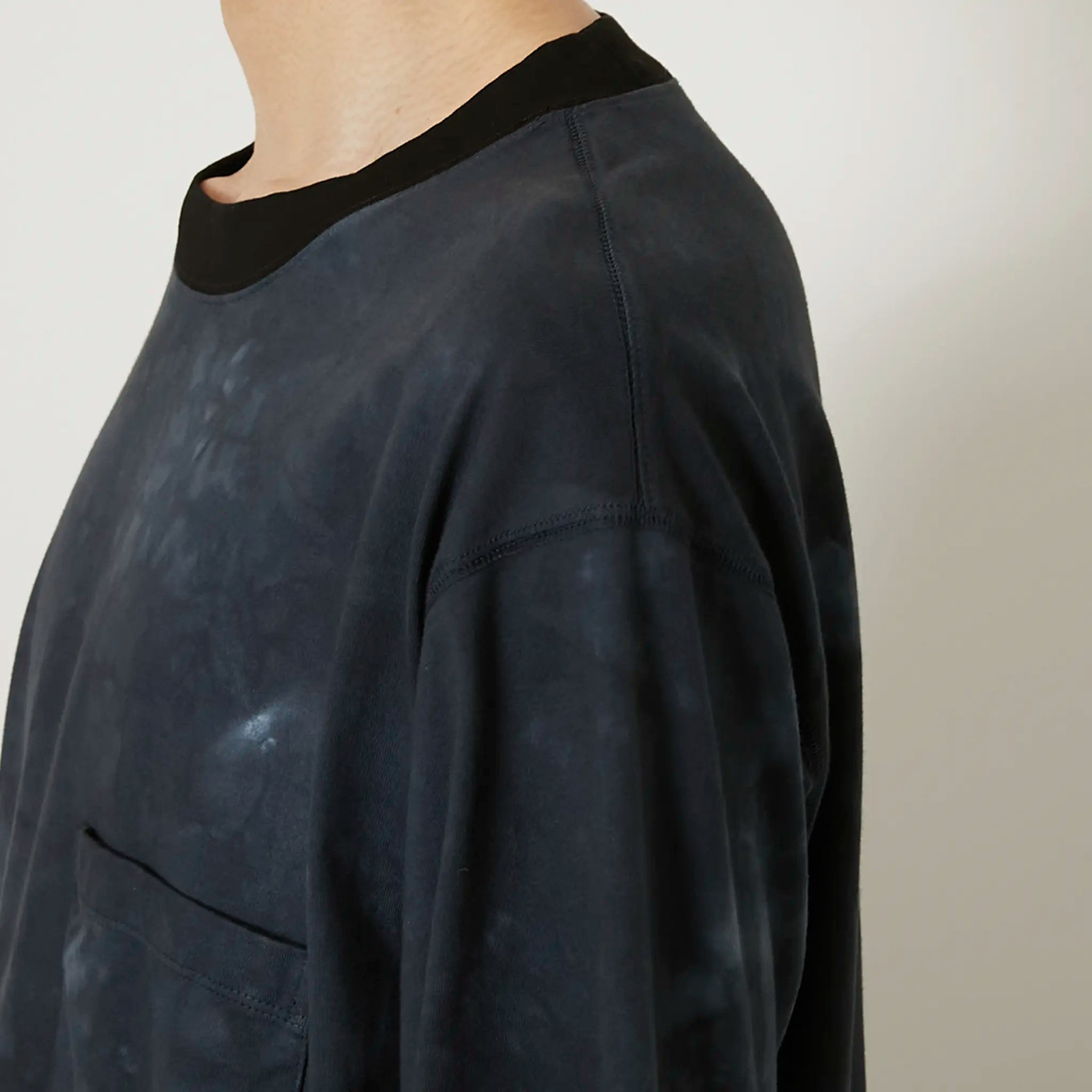 PRODUCT TWELVE "UNEVEN DYED CREWNECK T-SHIRT"