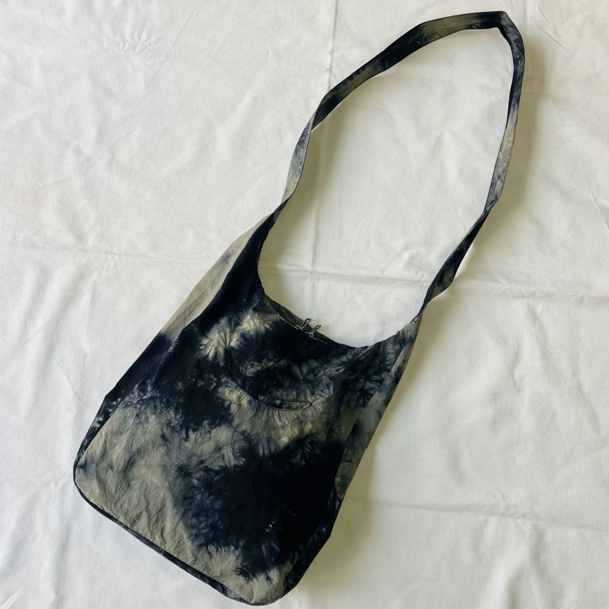 call "SMILE SHOULDER BAG"