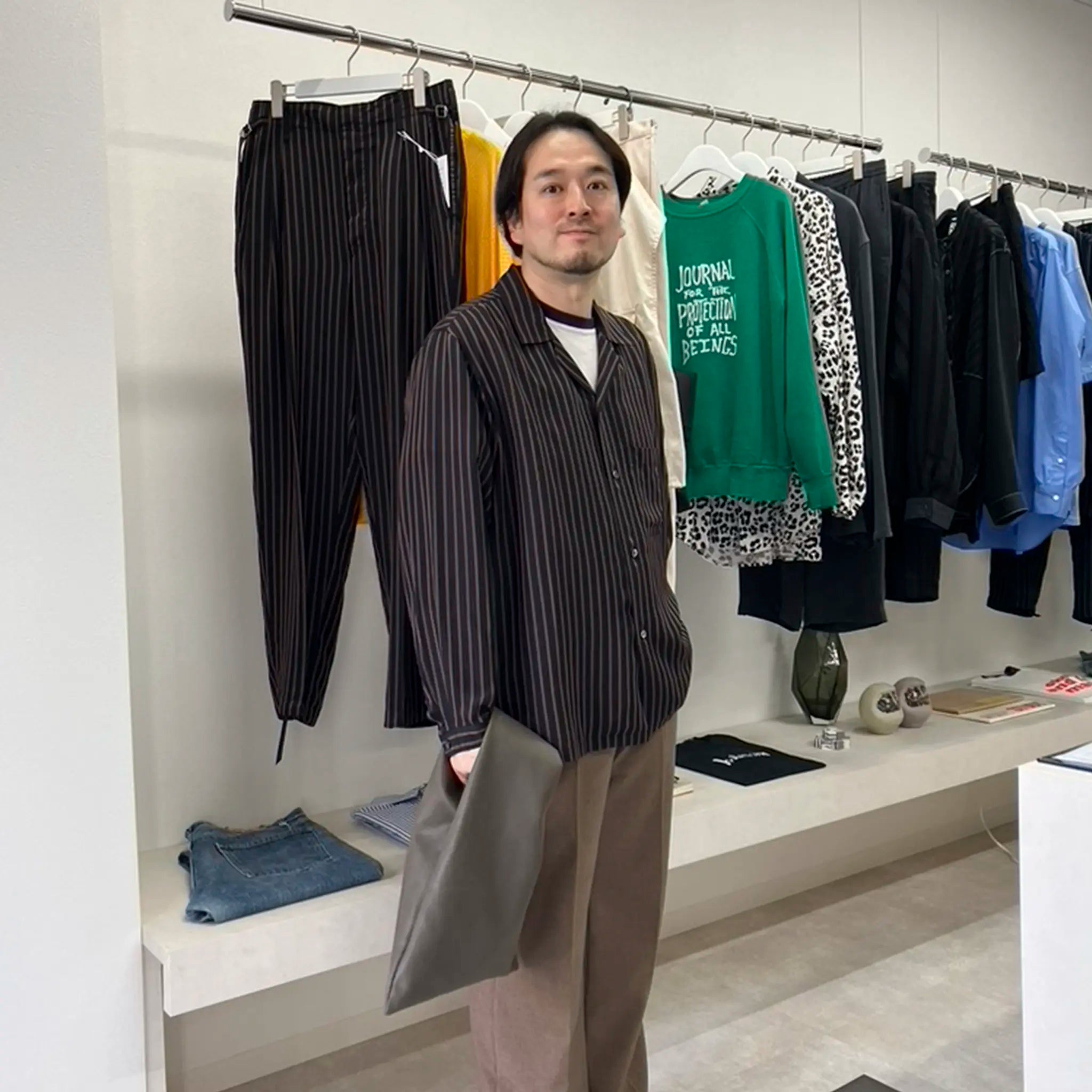 KaILI "UTOU UN" レザー コンパクトサコッシュ