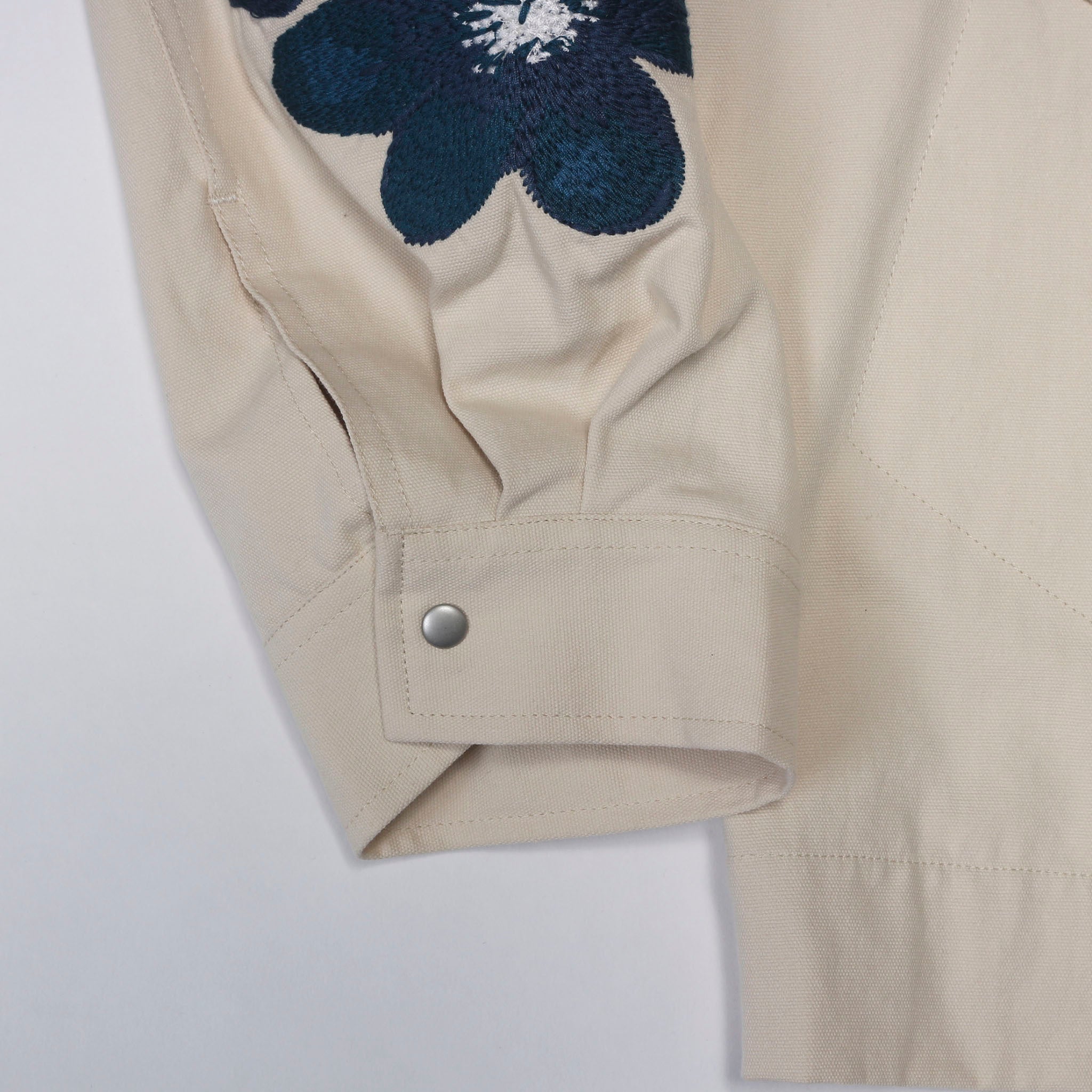 ARTE ANTWERP "Crop Jacket Flowers Sleeve" フラワー刺繍アーミージャケット