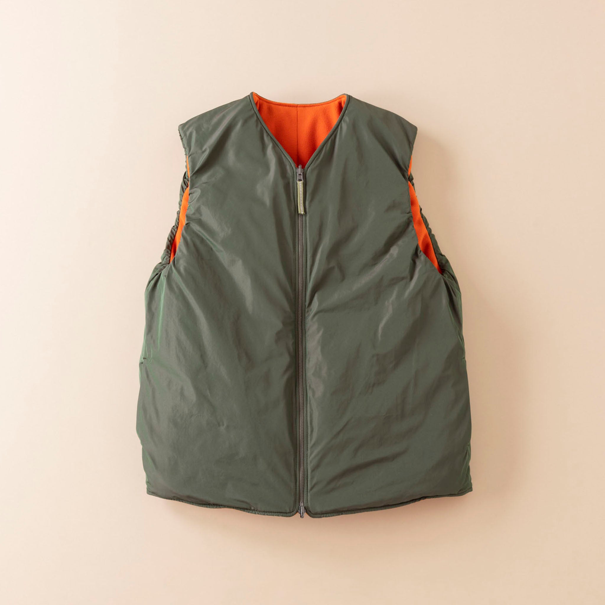 SABY "REVERSIBLE PUFF VEST -SILK-CO ITALY-"