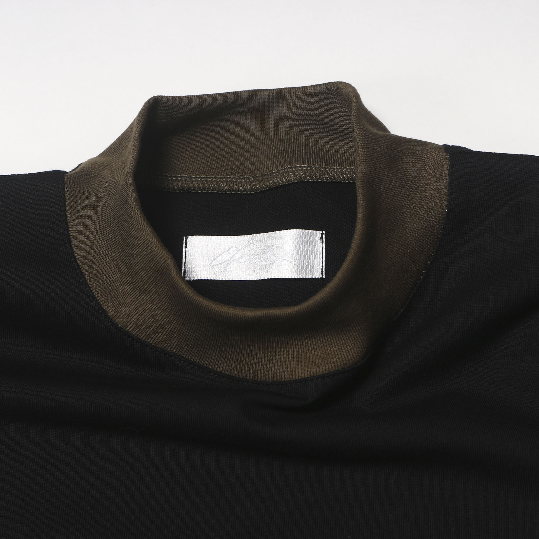 OKOLO "ORIGINAL MOCK NECK T-SHIRT" モックネック  Tシャツ