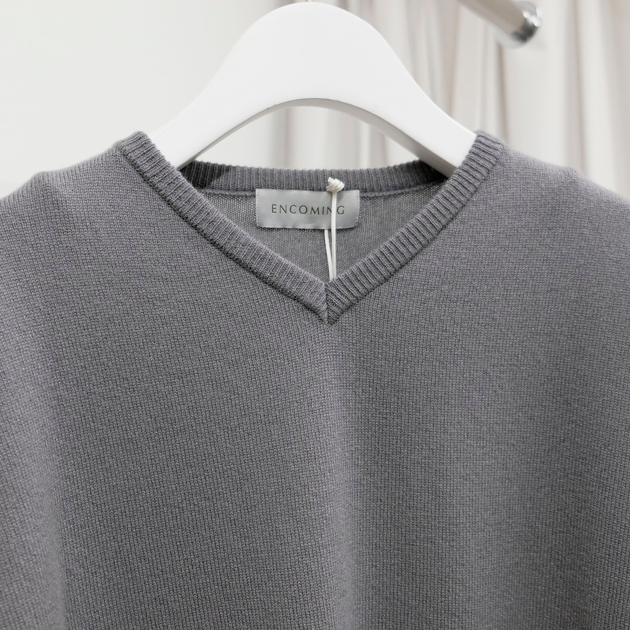 ENCOMING（インカミング）/ KNITTED V NECK JUMPER カシミヤVネックニット