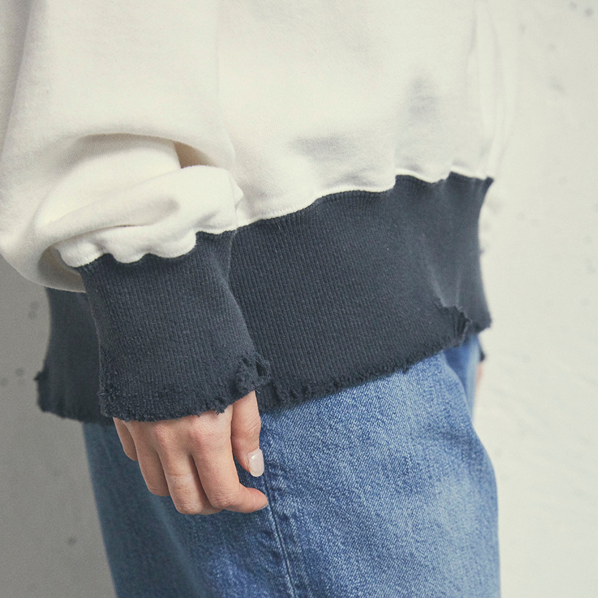 KURO "FREEDOM SLEEVE CREW NECK SWEAT" フリーダムスリーブ クルーネックスウェット