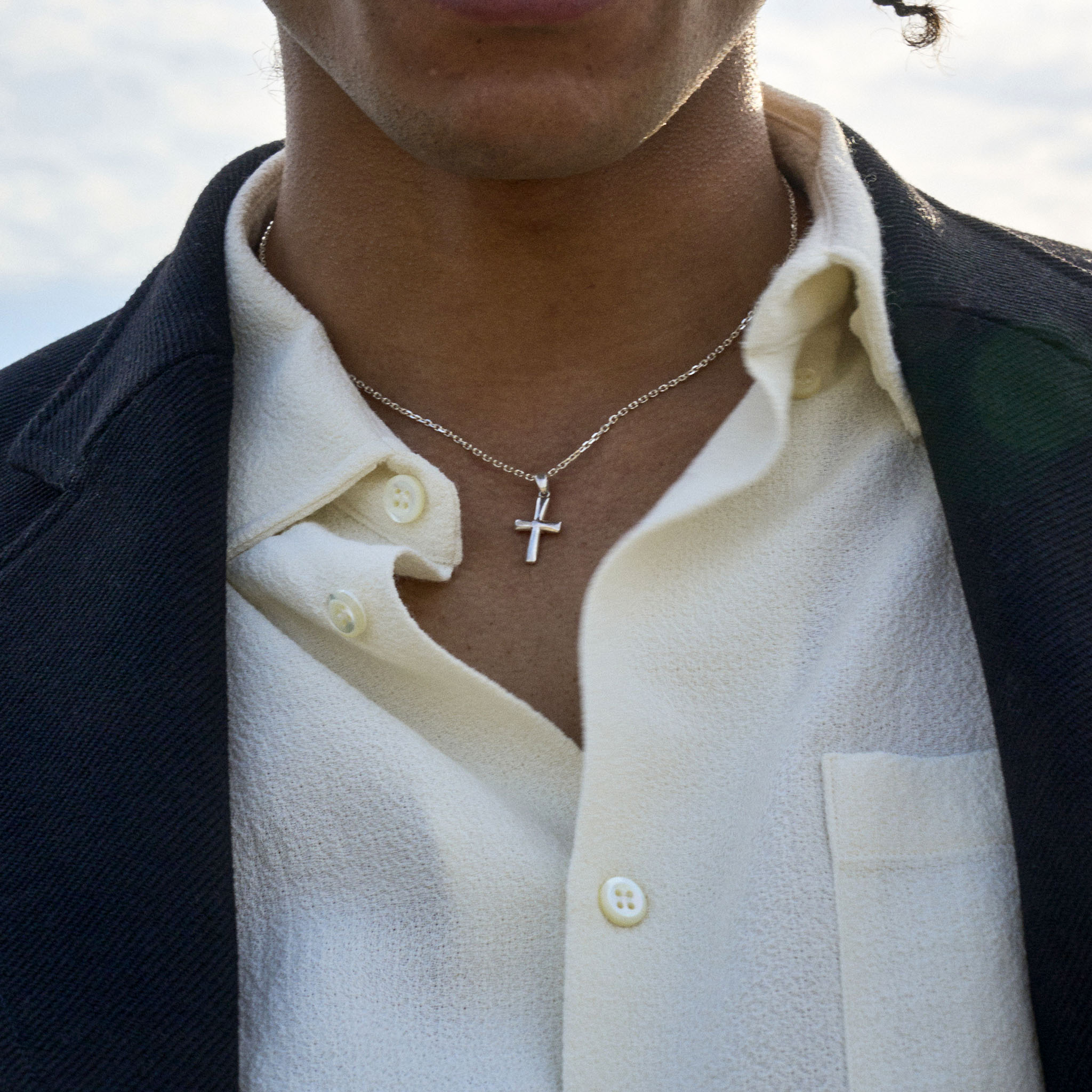 SHRINE (シュライン) / CROSS NECKLACE