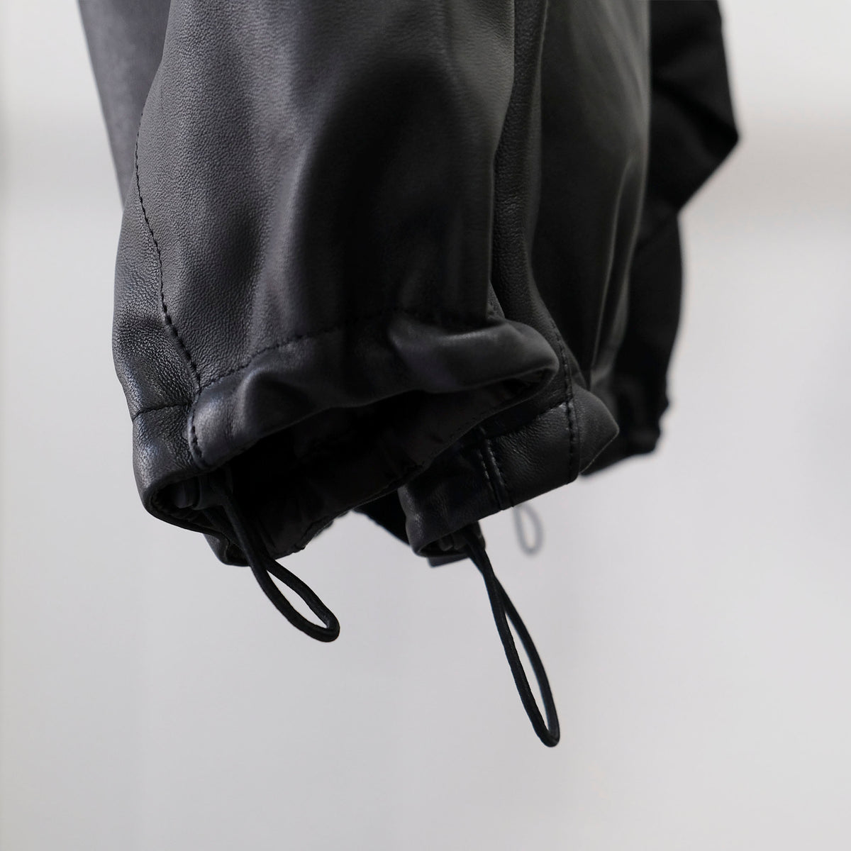 VOAAOV（ヴォアーブ）/ LIMITED-EDITION SHEEP LEATHER TRACK JACKET シープレザートラックジャケット