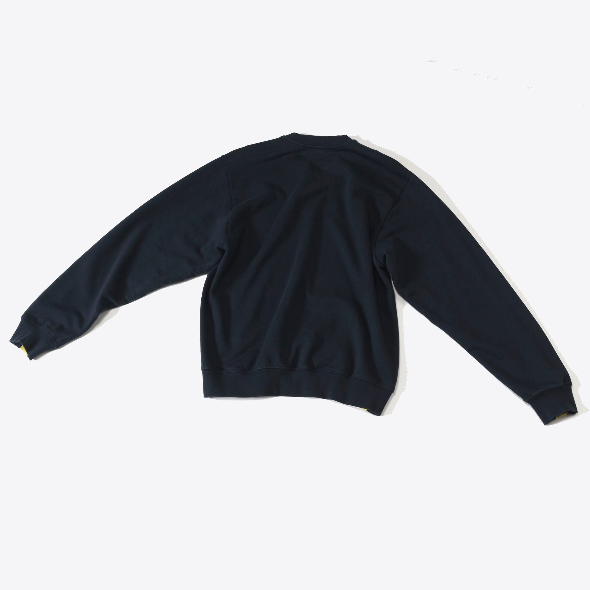 ARTE ANTWERP "BackFront Crewneck" カラースイッチ クルーネックスウェット