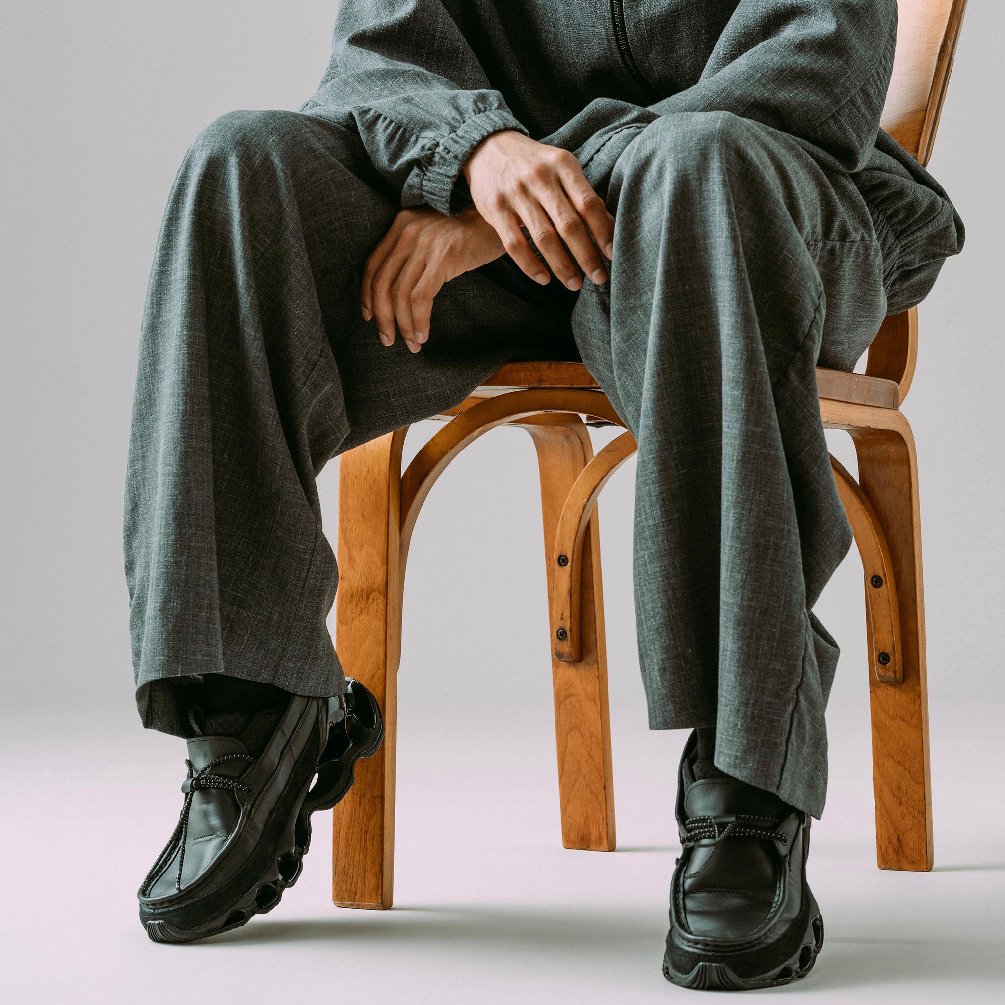 mizuno "WAVE PROPHECY MOC" ウェーブ プロフェシー モック BLACK