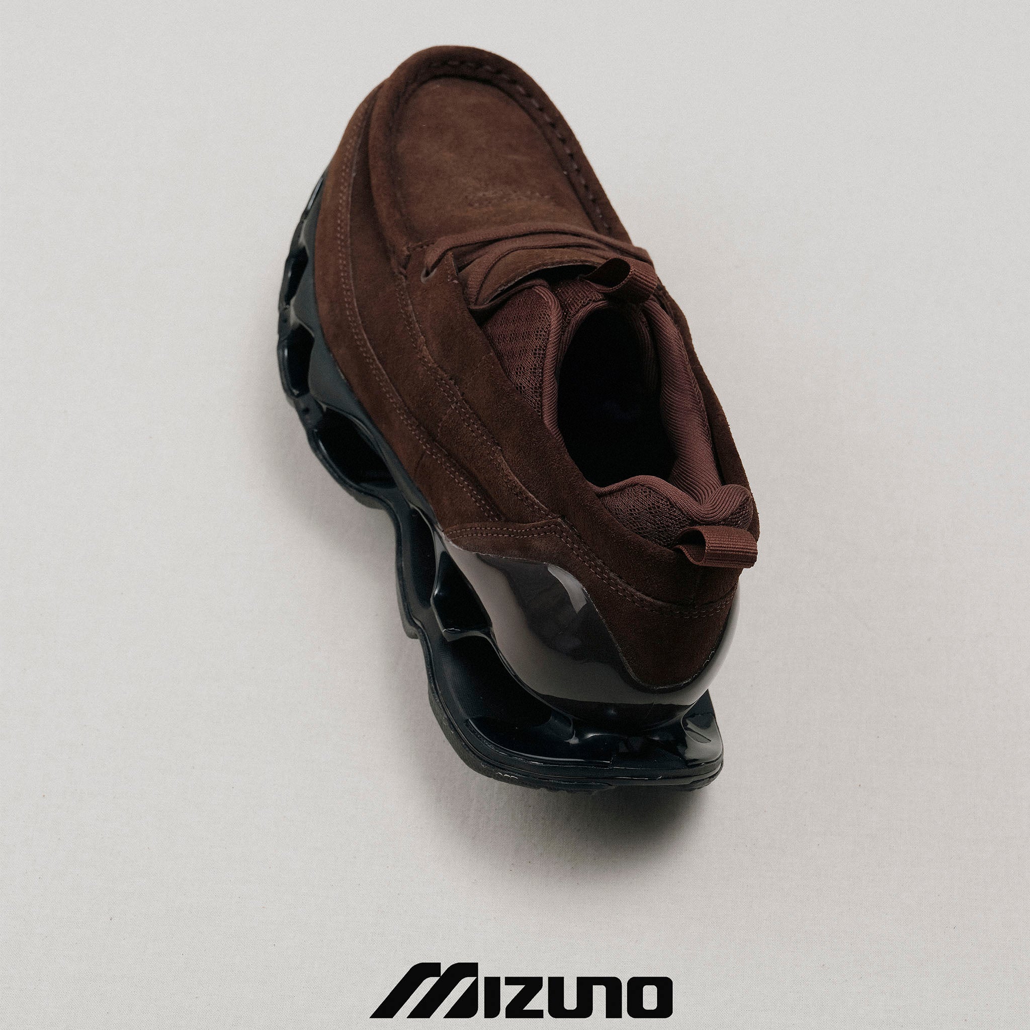 MIZUNO "WAVE PROPHECY MOC (SUEDE)" ウエーブプロフェシーモック